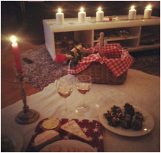 https://i.pinimg.com/736x/fb/cb/fb/fbcbfb0d558e3564028011c203a44283--romantic-picnics-romantic-dinners.jpg
